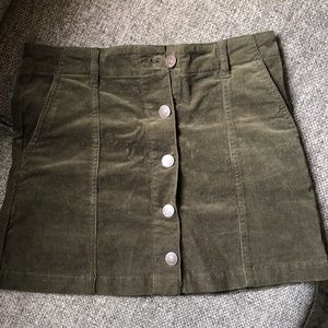Forever 21 size S corduroy olive green skirt